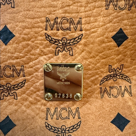 MCM Handbag - Picture 7 of 7